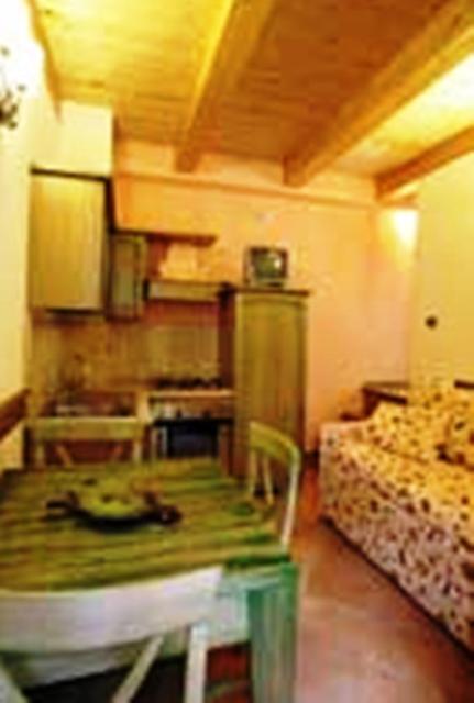 Il Postale Bed & Breakfast Castel Di Sangro Ruang foto