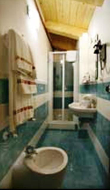 Il Postale Bed & Breakfast Castel Di Sangro Ruang foto